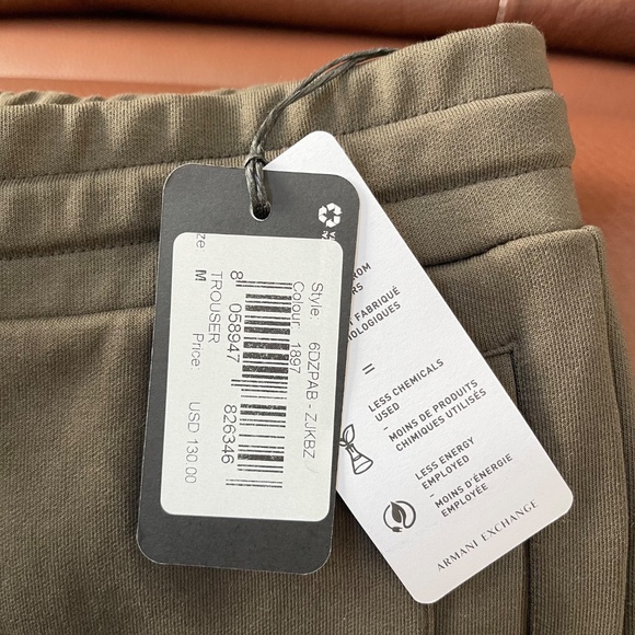 A|X Armani Exchange Men's Regular-Fit Eagle Logo Black Olive Joggers ~ Size M - Picture 11 of 11